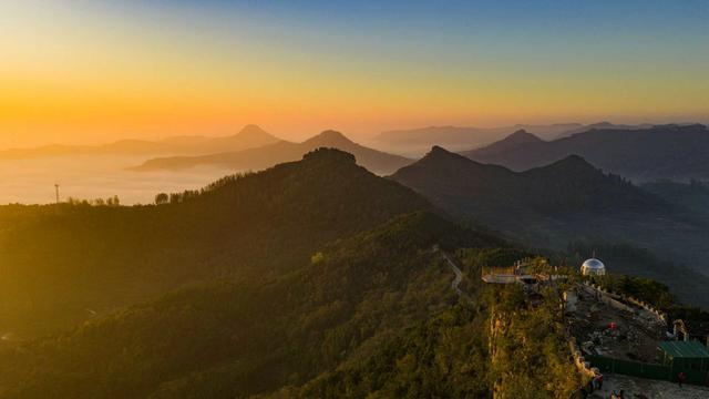 天上王城：​崮上王国 云中画卷