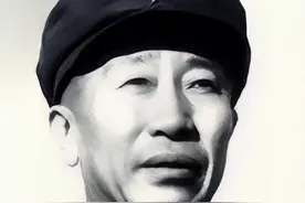 张学良的三位副官，最后都成为开国将军，有一人是上将，活106岁图片