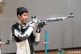 “干饭哥”“阿条姐”闷声拿金牌！​​​盛李豪、黄雨婷全国射击冠军赛分别夺冠图片