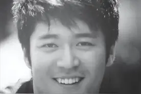 徘徊三小时后，尚于博跳楼自尽，仅仅28岁，留下母亲痛心的活着图片