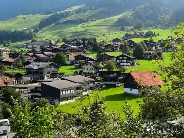 瑞士龙疆小镇【原创】:原铁十师:陶玉和
