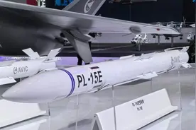 巴基斯坦歼10立大功，“阵风”神话破灭，西方媒体“装瞎”看不见图片