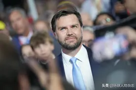 叫中国人“乡巴佬”，他靠无知刷存在感？图片