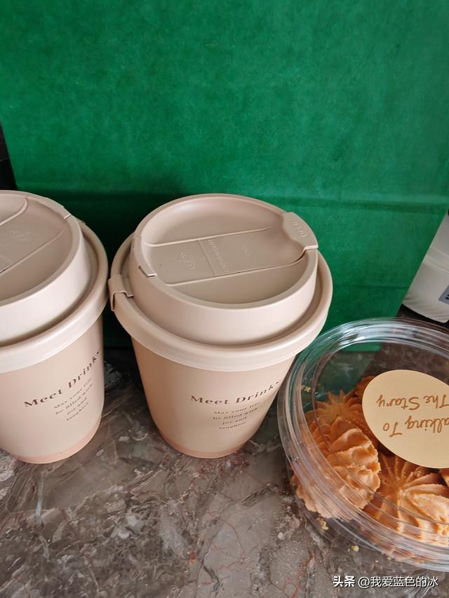 参观临沂市沂州里。城市里就应该多一些这样让市民吃喝玩耍之地