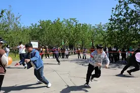 北京大兴安定镇：青年们 动起来吧图片