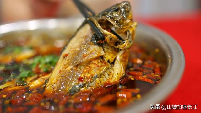 重庆不走寻常路的“散装”区，乡镇实力很强，文旅名片是顶级！