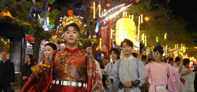 亲测！古镇即舞台 你我皆演员，“五一”追剧游玩攻略来啦！