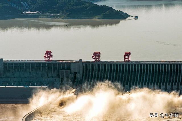 雅鲁藏布江地底建电站，神秘隧道引猜测