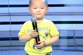 小神童“张峻豪”，3岁走红，5岁上春晚，7岁年入百万，后来怎样图片