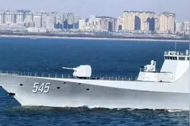 054B首舰漯河舰服役！“河南舰队”再添新丁，吨位约等于越南海军图片