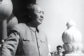 秋收起义五位领导人，除了毛主席，其他人都有什么结局？图片