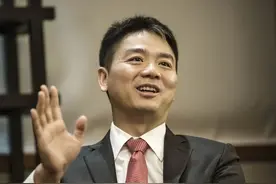 刘强东打了一场漂亮的回归仗图片