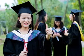 40岁女硕士相亲，提了3个择偶要求，男方听了冷笑：有事先走一步图片