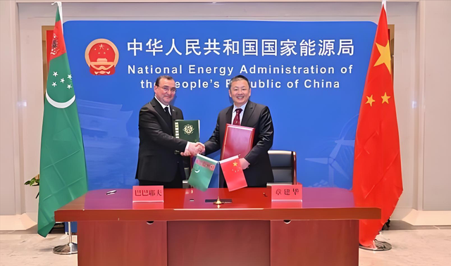 这才是铁哥们，还清了中国81亿欠债	，赠百亿大礼，西方各国都眼红