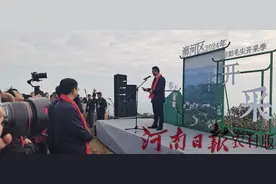 浉河区2024年信阳毛尖核心产区高山茶开采，一斤头茶拍出3.1万元图片