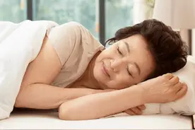 手上一个穴位，睡前按一按，助您睡得更香甜图片