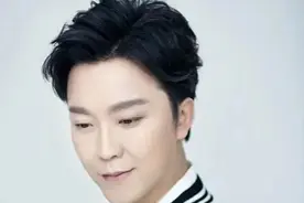 李玉刚惊爆三婚娶乌克兰美女，混血女儿曝光，网友炸锅了！图片