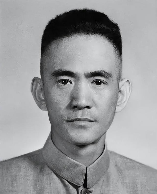 他曾担任河南省委书记，主持修建红旗渠，1978年却被挂了起来