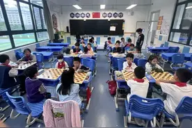 五大棋类 33个组别——武汉汉阳千名棋手纹枰论道图片