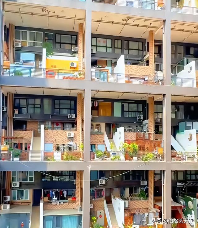 震惊全网的成都魔幻住宅：你童年的芭比豪宅竟然在现实拔地而起？