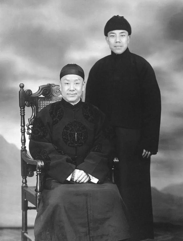 袁世海这样评论样板戏以及钱浩梁、刘长瑜在《红灯记》中的表演 第2张