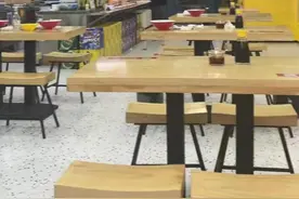 男子38万开面馆，一天只卖8碗面！网友：便宜和好吃，你占几样？图片