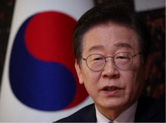 李在明还没走进白宫，先遭美国人当头一棒，不许当第二个泽连斯基