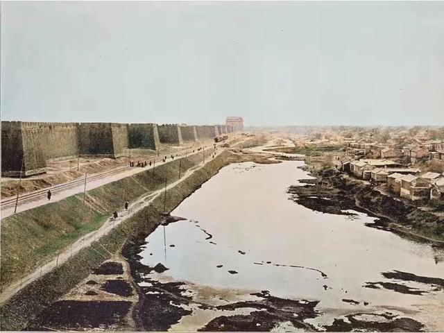 1923年，一名瑞典人来到中国，拍到了完整的北京城墙！太壮观了