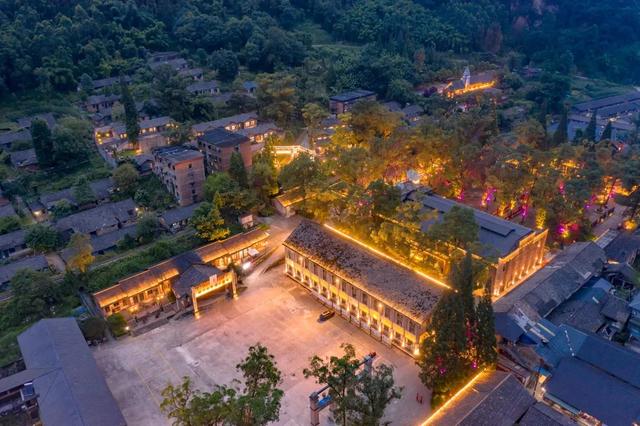 这个夏天，来“芭蕉沟”这样玩儿！