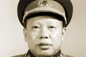 开国将帅（883）少将陈福初图片
