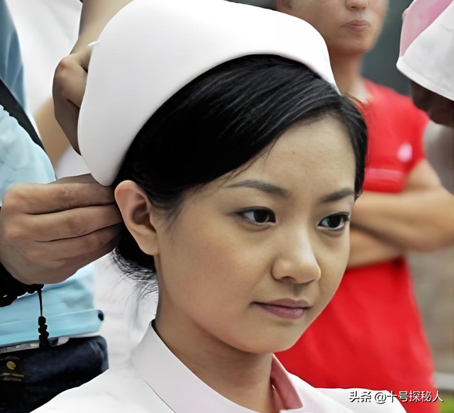 75岁姜昆的遗憾：女儿46岁依旧未婚未孕，继子反倒成了他的骄傲