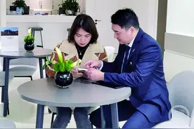 新车上牌 重庆可全程网办 手机上操作不到1小时完成图片