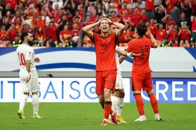 1比0点杀巴林！避免小组垫底，国足告别世预赛图片