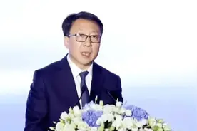 中国电信集团总经理梁宝俊职位调整 才当了8个月 时间有点短图片