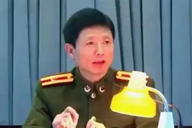 尊严只在剑锋之上，真理只在大炮射程之内！图片