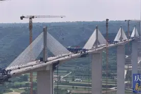 【回眸2025上半年】谋项目 快建设 抓实干 ——庆阳市大力推进重点项目建设扫描图片