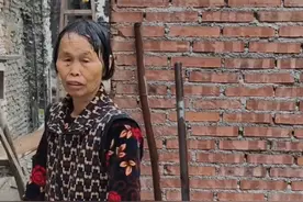 太嚣张！七旬老人被村霸泼粪，已向警方求援，前因后果曝光惹众怒图片