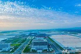 “九州通衢”正长成：从“鄂州花湖机场”到“鄂州花湖国际机场”图片