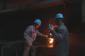 让‘暖流’跑在‘寒流’前！乌兰察布市多地城区集中供热提前点火图片