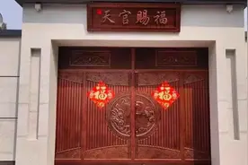 老人常说“大门朝5开，家穷人有祸”，家门要避免5开，不是迷信！图片