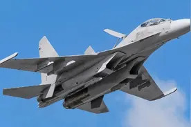 为何中国歼16会让美国、俄罗斯或感到不安？到底厉害在哪里呢？图片