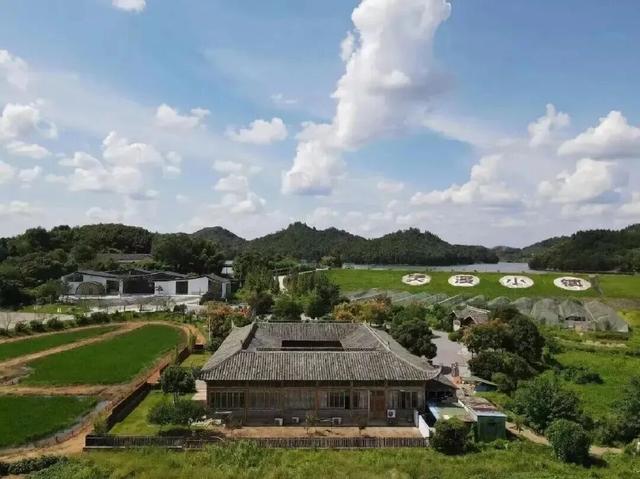 就在今晚！看完球赛别着急走，鹰潭一站式游玩攻略请收好~