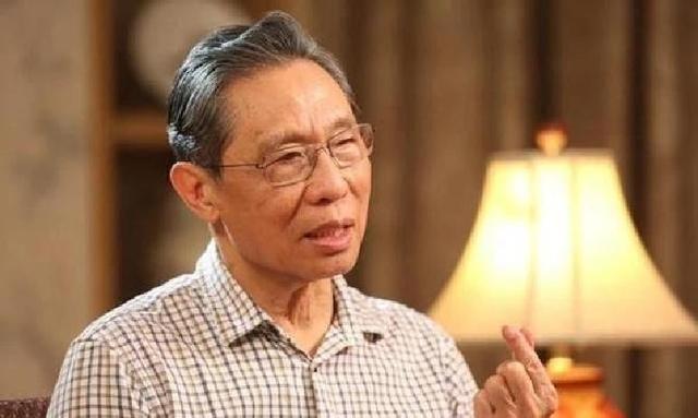 87岁叶剑英病情危急，中央紧急调派钟南山到北京，最终力挽狂澜