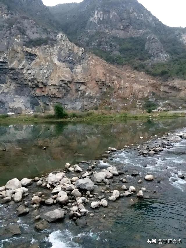 河南济源牛王滩——别让“美景”变“绝景”