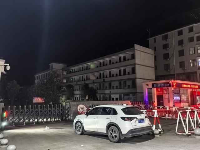 骑摩托旅行