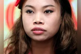 “出国就没打算回来”，曾经爆红网络的凤姐，如今在美国活成笑话图片