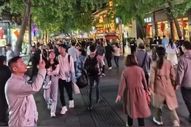 南京夫子庙全是外地人骗外地人，真的没逛头图片