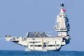 中国将三航母依次摆开，上百架歼15，可阻止外军干预我统一大业图片