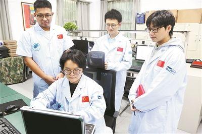 锻造北斗导航的“神经系统” ，国防科大北斗团队三十年技术突围记