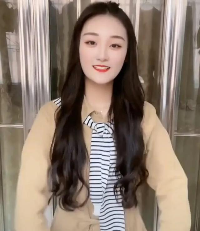 陈亚楠分手四年处境坎坷	，店倒闭还欠债，弟弟房车梦彻底落空